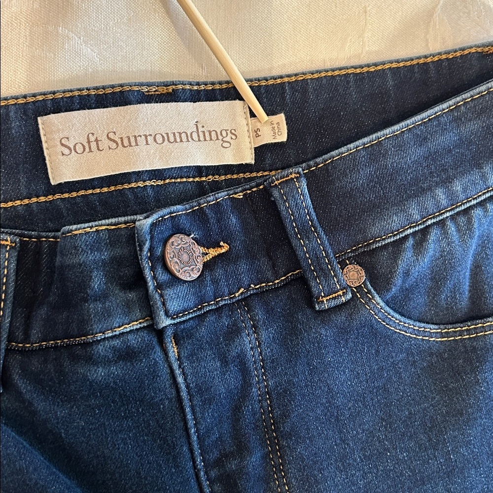 Soft Surroundings women’s straight leg stretch, dark soft denim jeans Size SP. - Picture 5 of 13